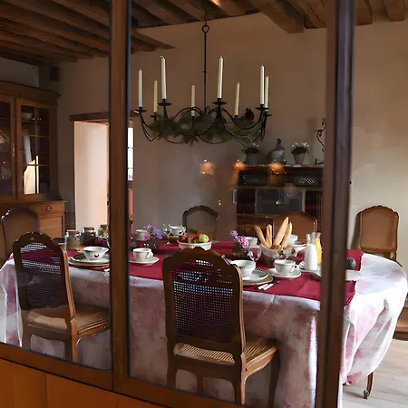 Les Du Grand Logis Bed & Breakfast